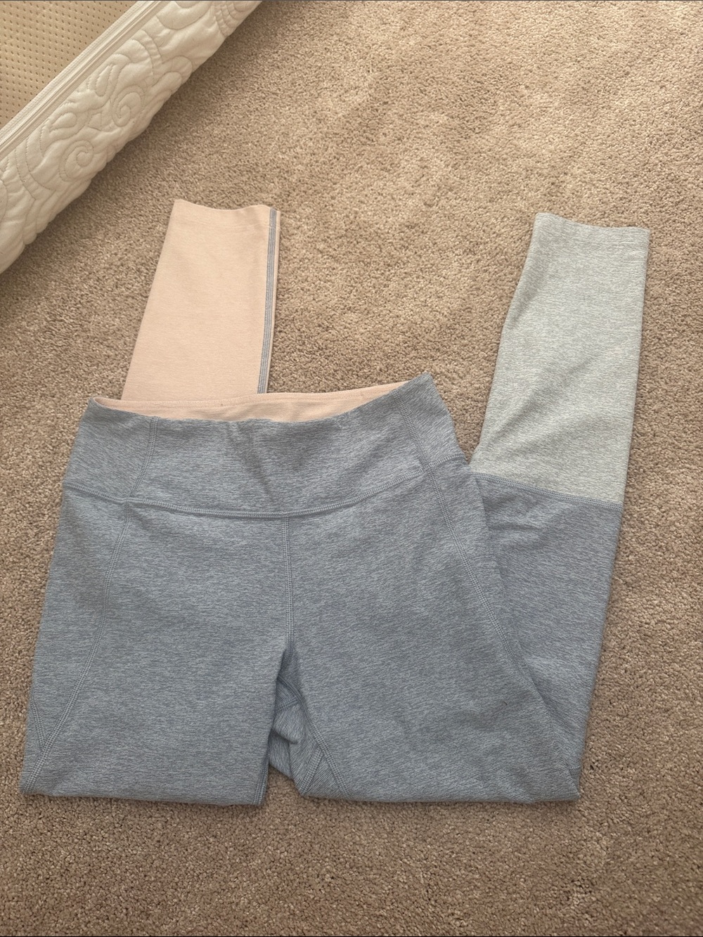 Outdoor Voices size Small Colorblock Active Leggings